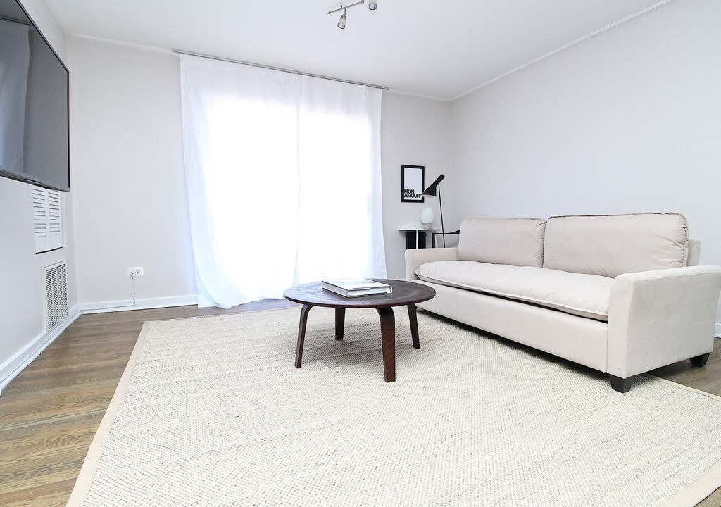 Photo of Livingroom in Hyde Park