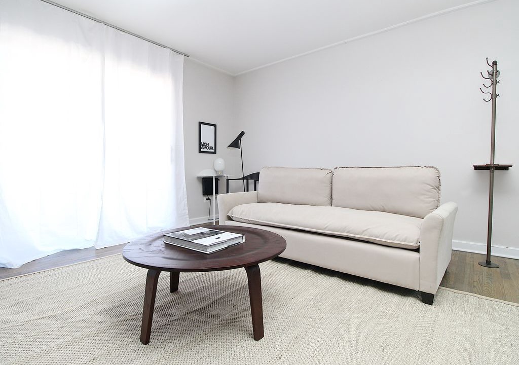Photo of Livingroom in Hyde Park