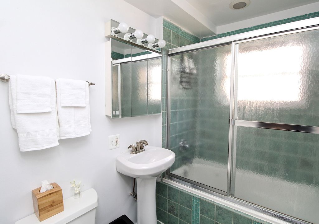Photo of Bathroom in Hyde Park
