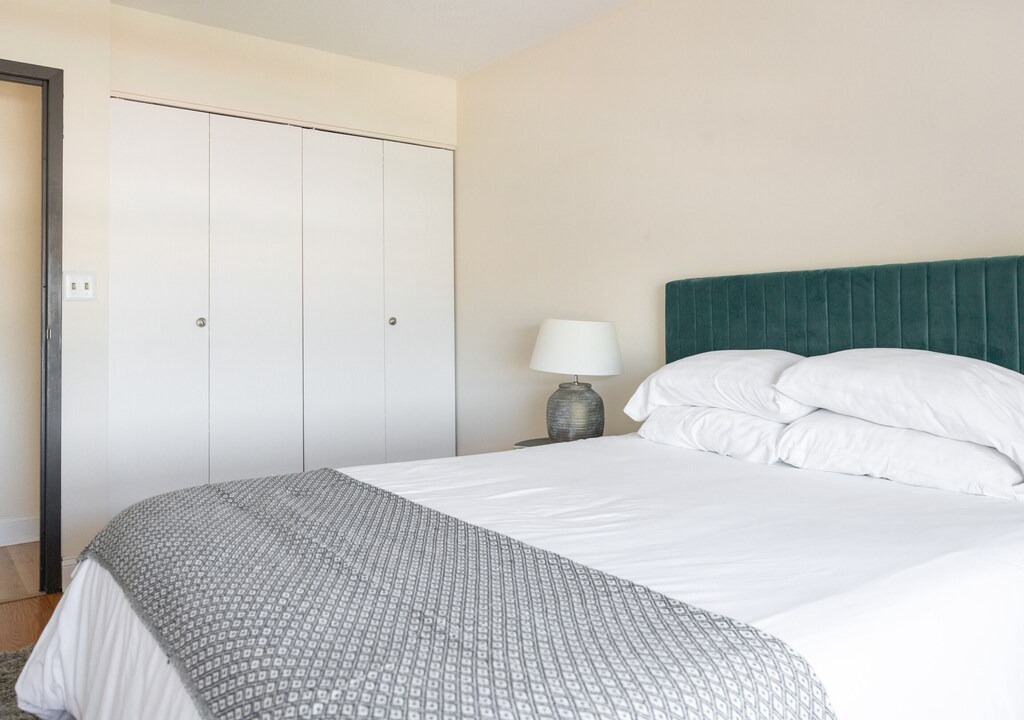 Photo of Bedroom in Ravenswood