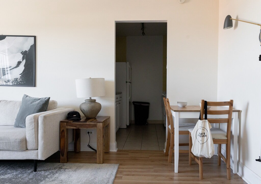 Photo of Livingroom in Ravenswood