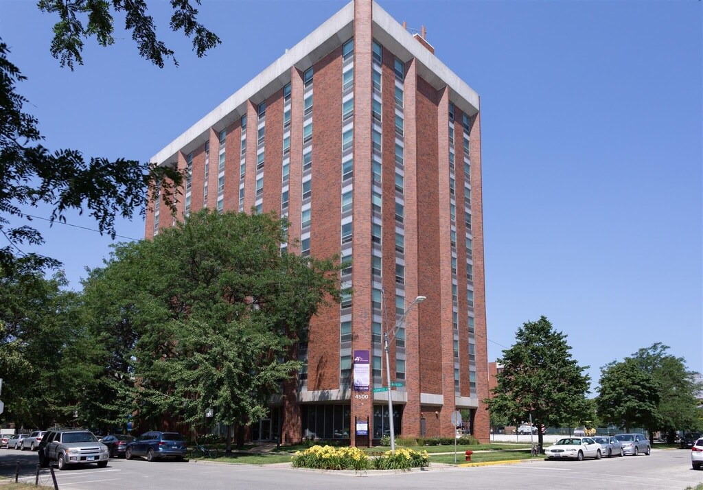 Photo of Buildings in Ravenswood