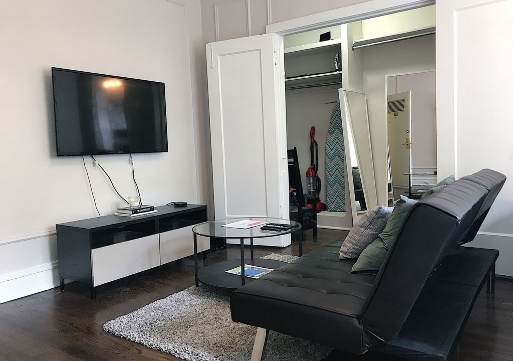 Photo of Livingroom in Hyde Park