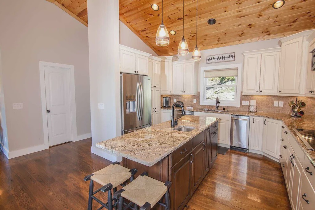Photo of Kitchen in Wolf Creek