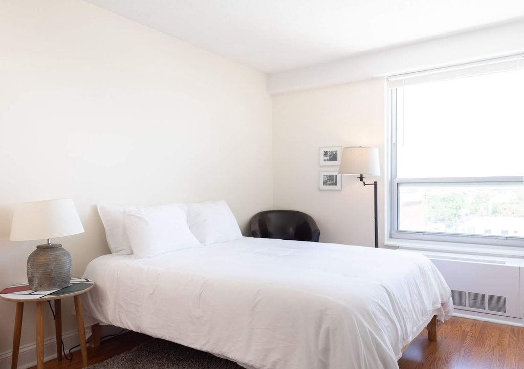 Photo of Bedroom in Ravenswood