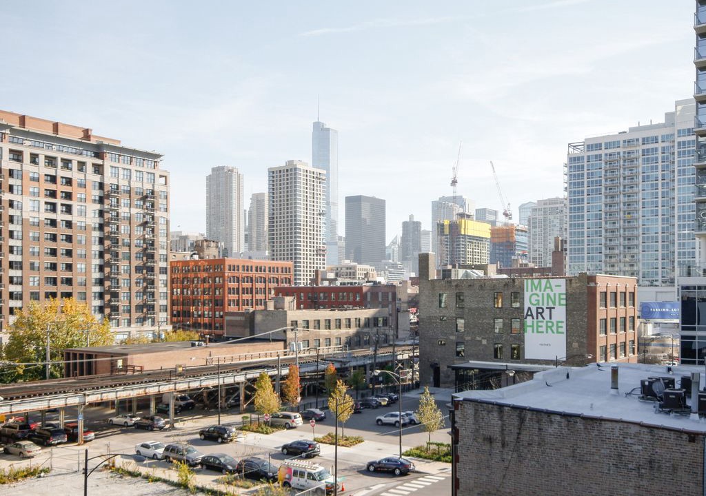 Photo of Others in River North