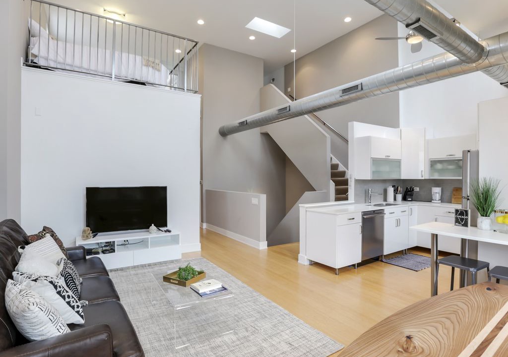 Photo of Livingroom in River North