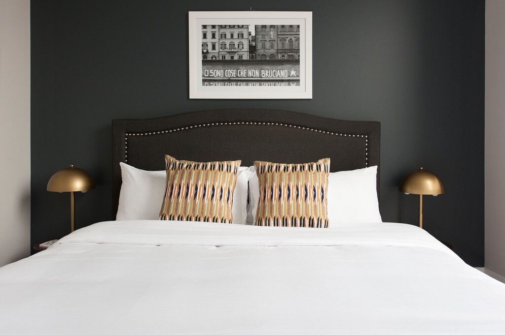 Photo of Bedroom in River North