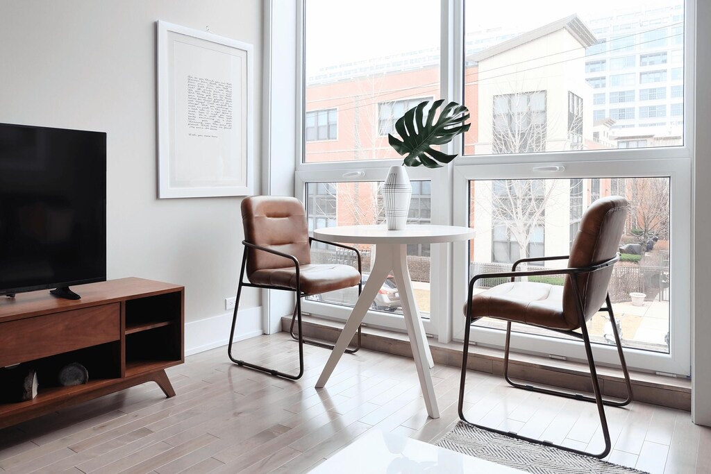 Photo of Livingroom in River North