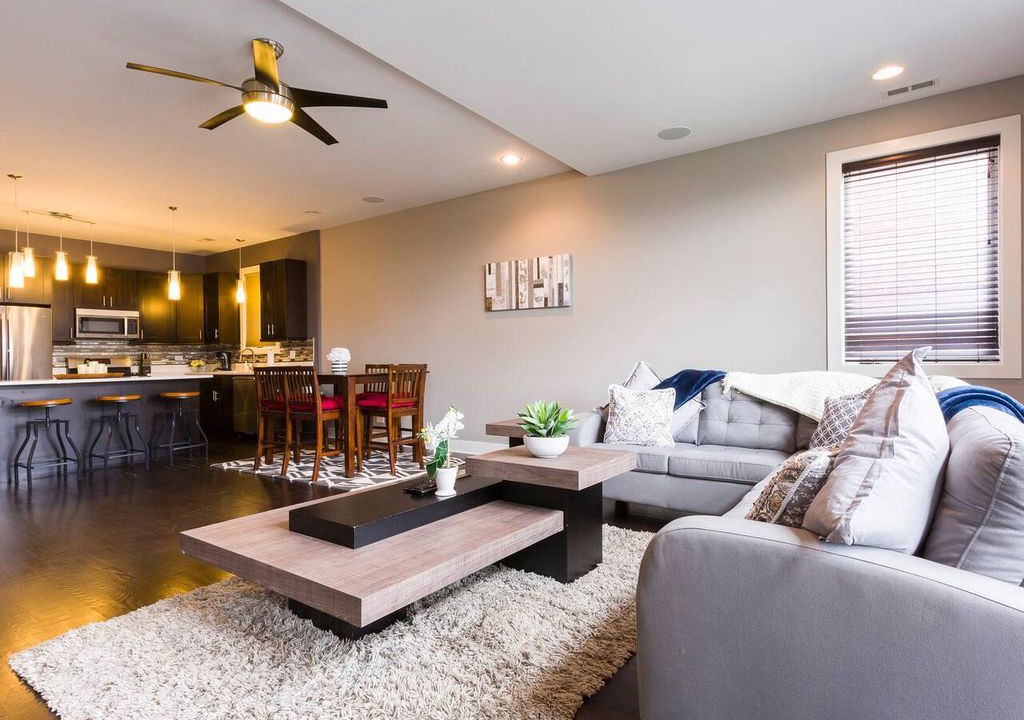 Photo of Livingroom in West Town