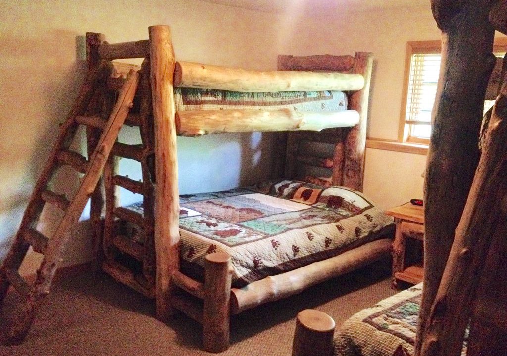 Photo of Bedroom in Oglesby