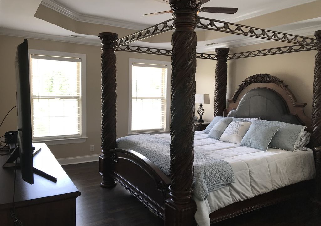 Photo of Bedroom in Oglesby