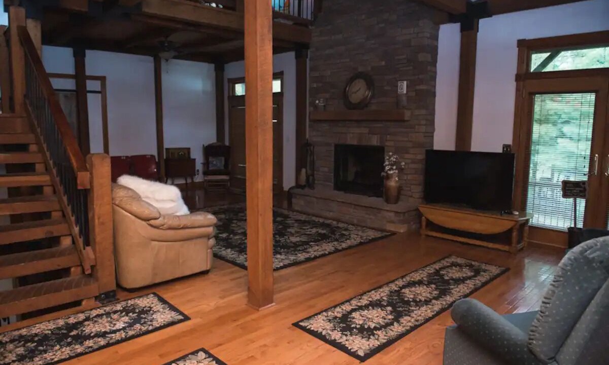 Photo of Livingroom in Centralia