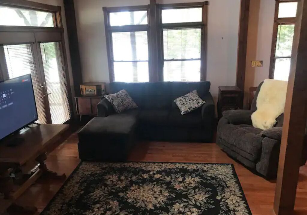 Photo of Livingroom in Centralia