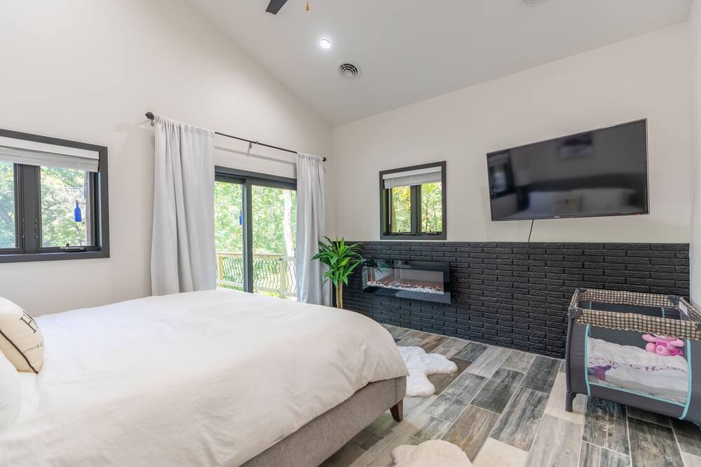 Photo of Bedroom in Putnam