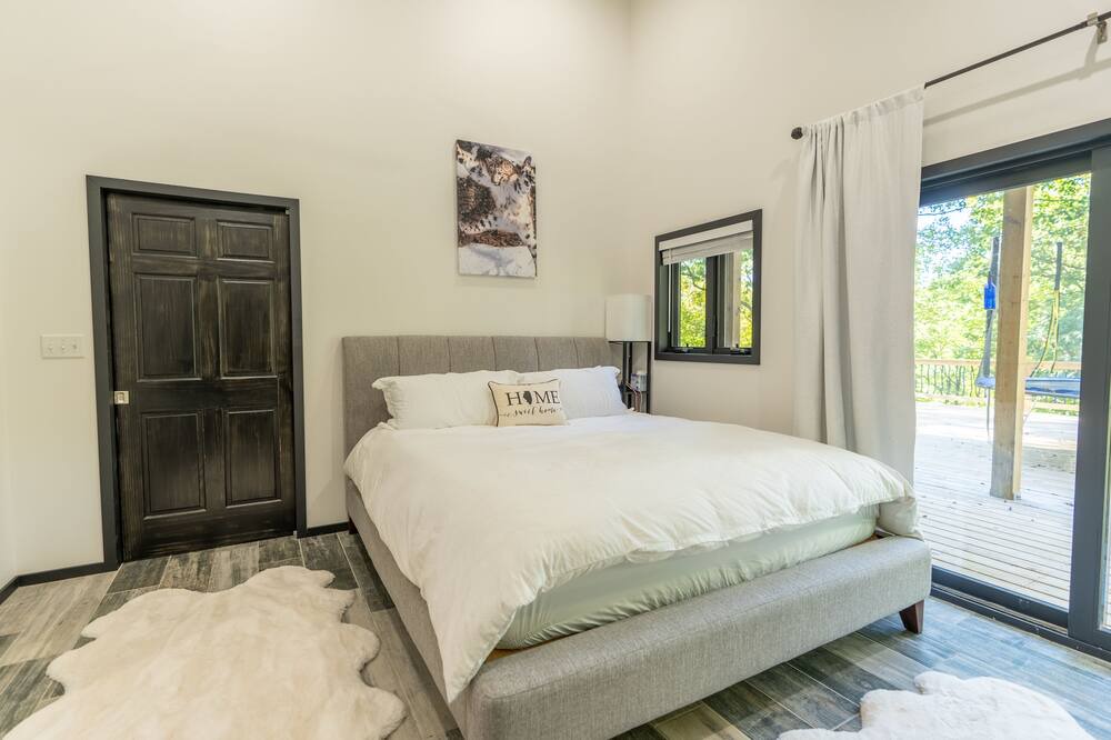 Photo of Bedroom in Putnam