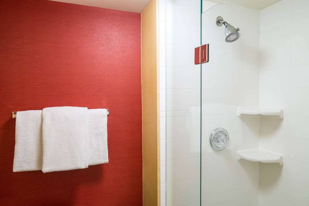 Photo of Bathroom in West Dundee