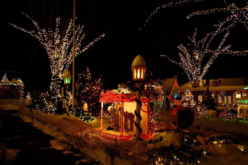 Photo of Others in West Dundee