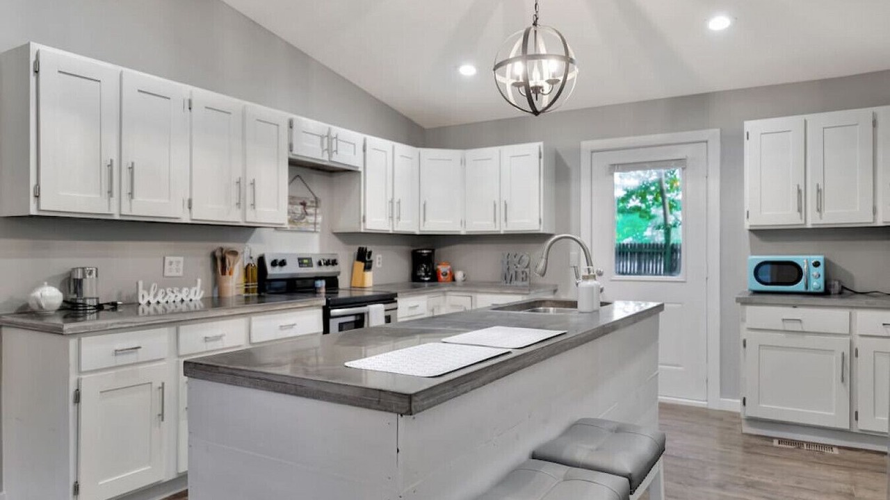 Photo of Kitchen in Mahomet