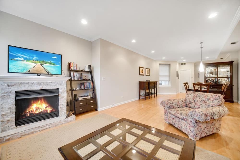 Photo of Livingroom in Old Town