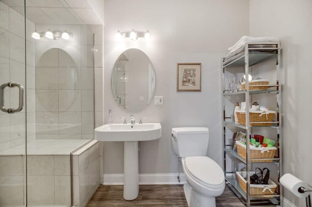 Photo of Bathroom in Old Town