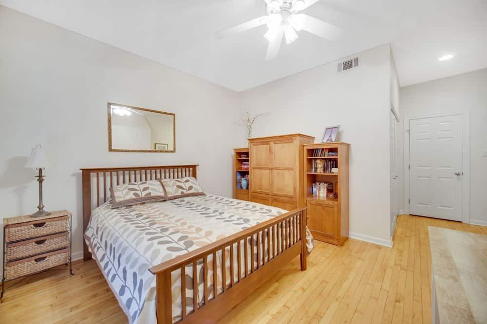 Photo of Bedroom in Old Town