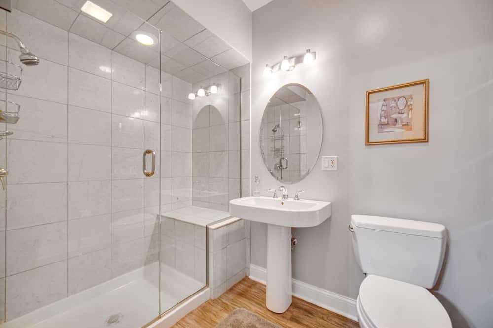 Photo of Bathroom in Old Town