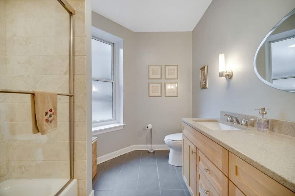 Photo of Bathroom in Old Town