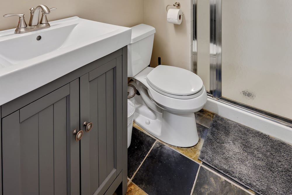 Photo of Bathroom in Ranch Triangle