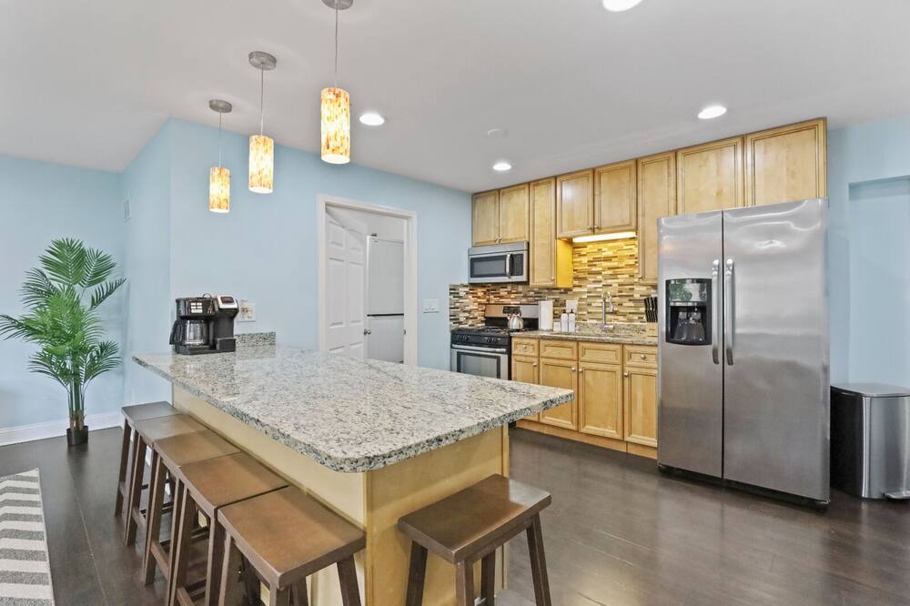 Photo of Kitchen in Roselle