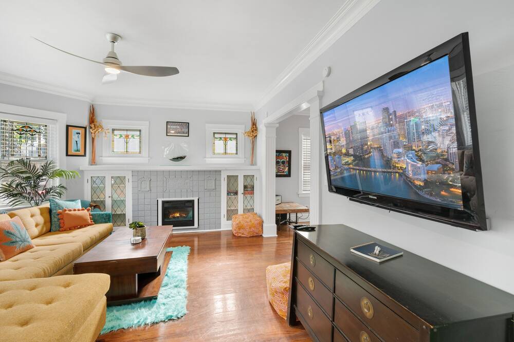 Photo of Livingroom in Berwyn