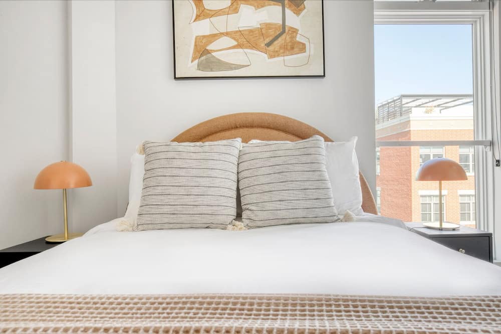 Photo of Bedroom in River West