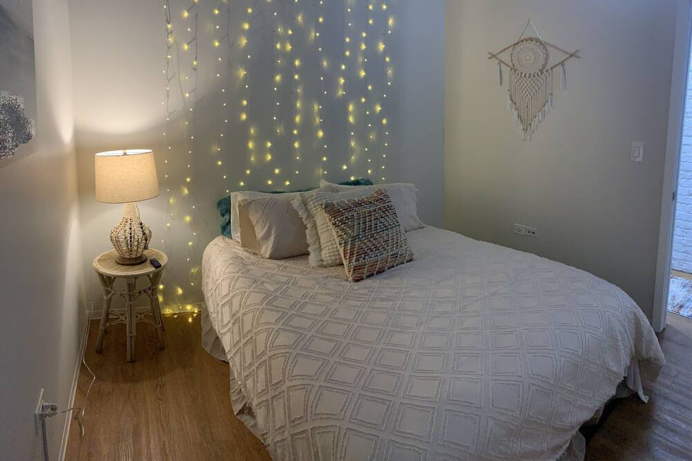 Photo of Bedroom in Near South Side