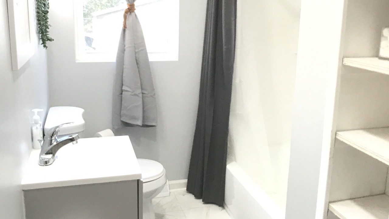 Photo of Bathroom in Addison