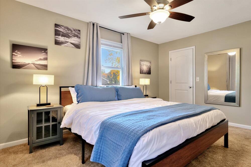Photo of Bedroom in Mahomet