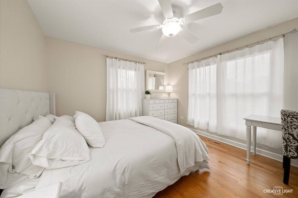 Photo of Bedroom in Warrenville