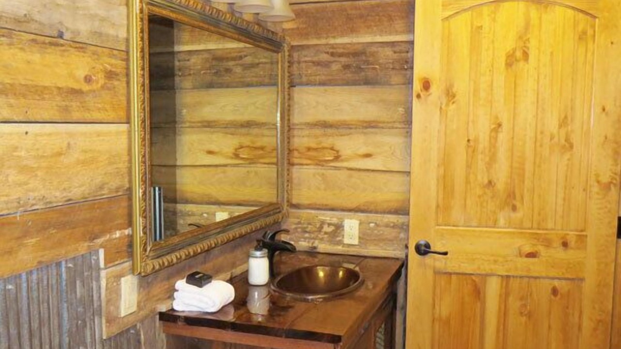 Photo of Kitchen in Hardin County