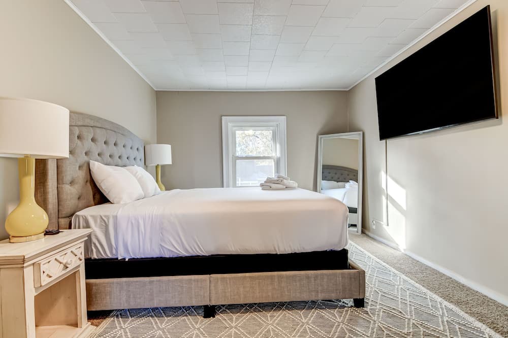 Photo of Bedroom in Springfield
