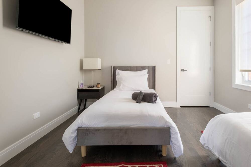 Photo of Bedroom in Grand Boulevard