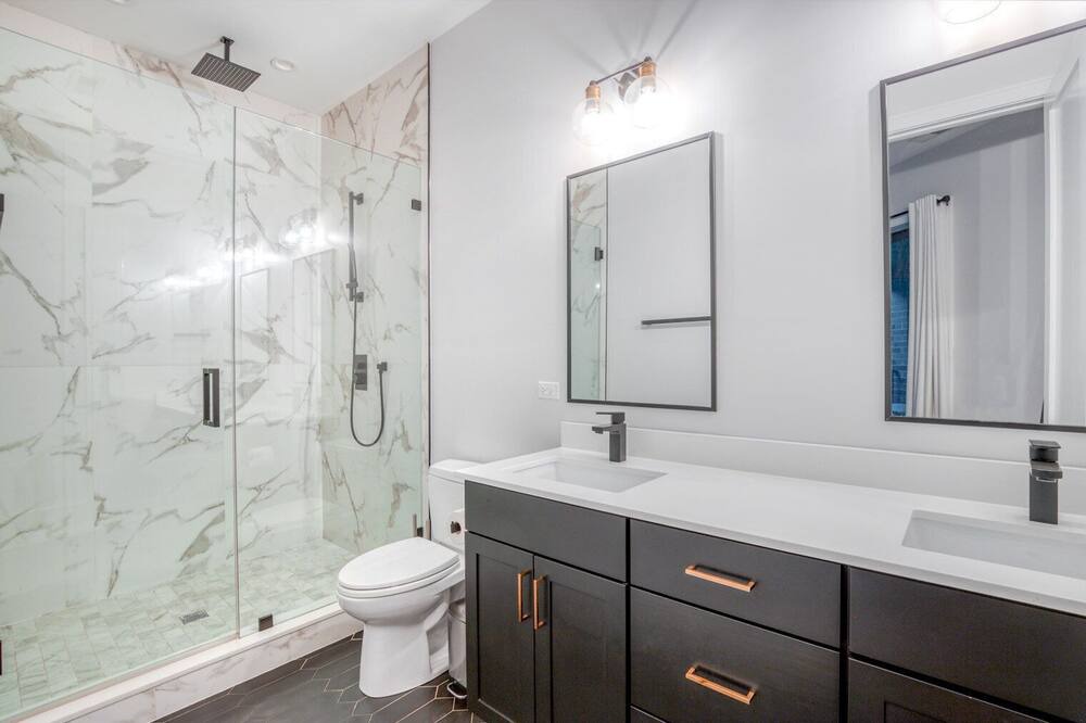 Photo of Bathroom in Bucktown