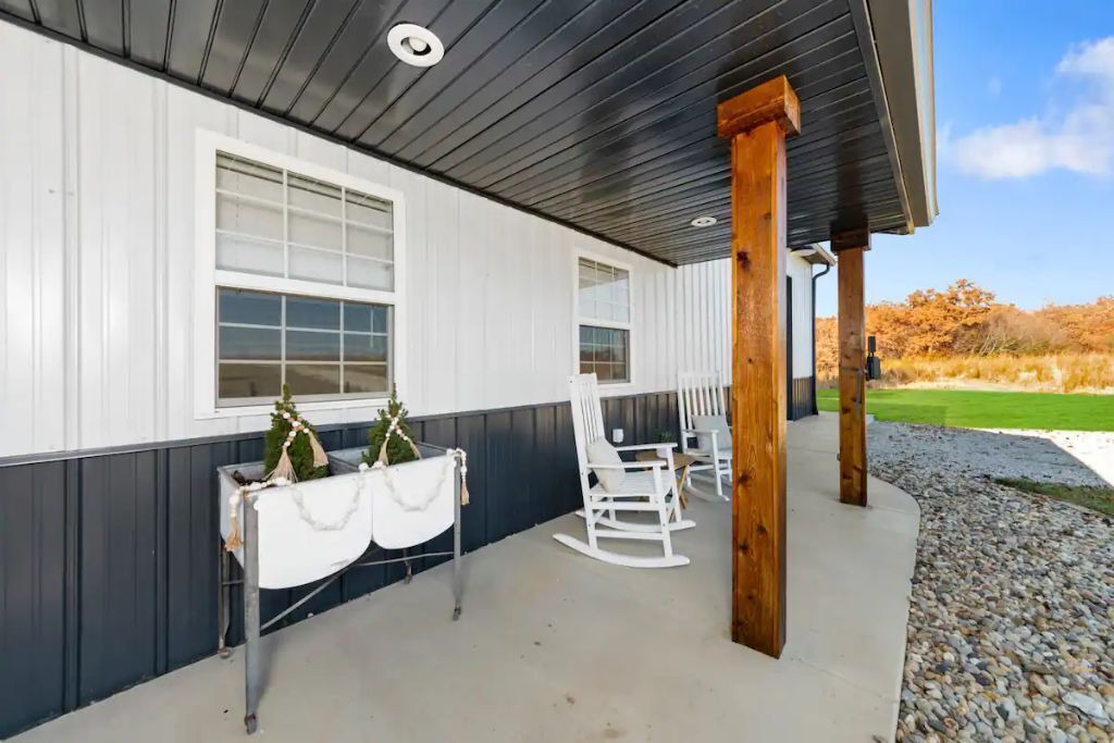 Photo of Outdoor in Sunnyland