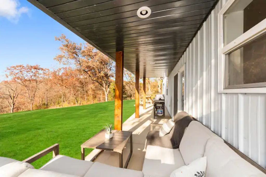 Photo of Outdoor in Sunnyland