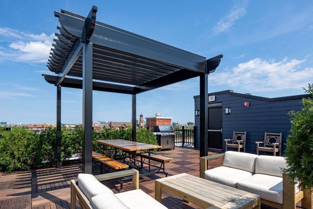 Photo of Patio Balcony in Noble Square