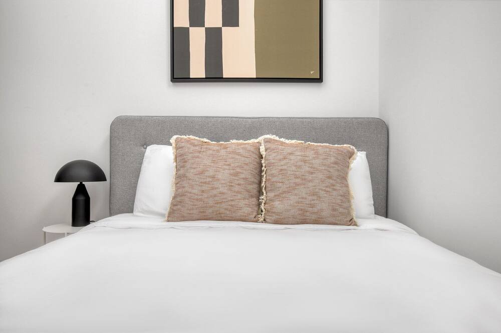 Photo of Bedroom in Noble Square