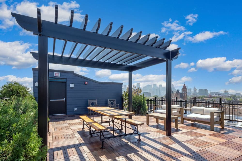 Photo of Patio Balcony in Noble Square