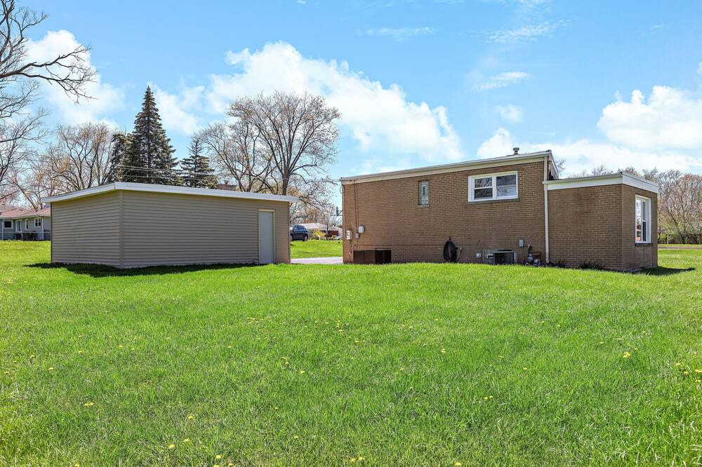 Photo of Outdoor in Lombard