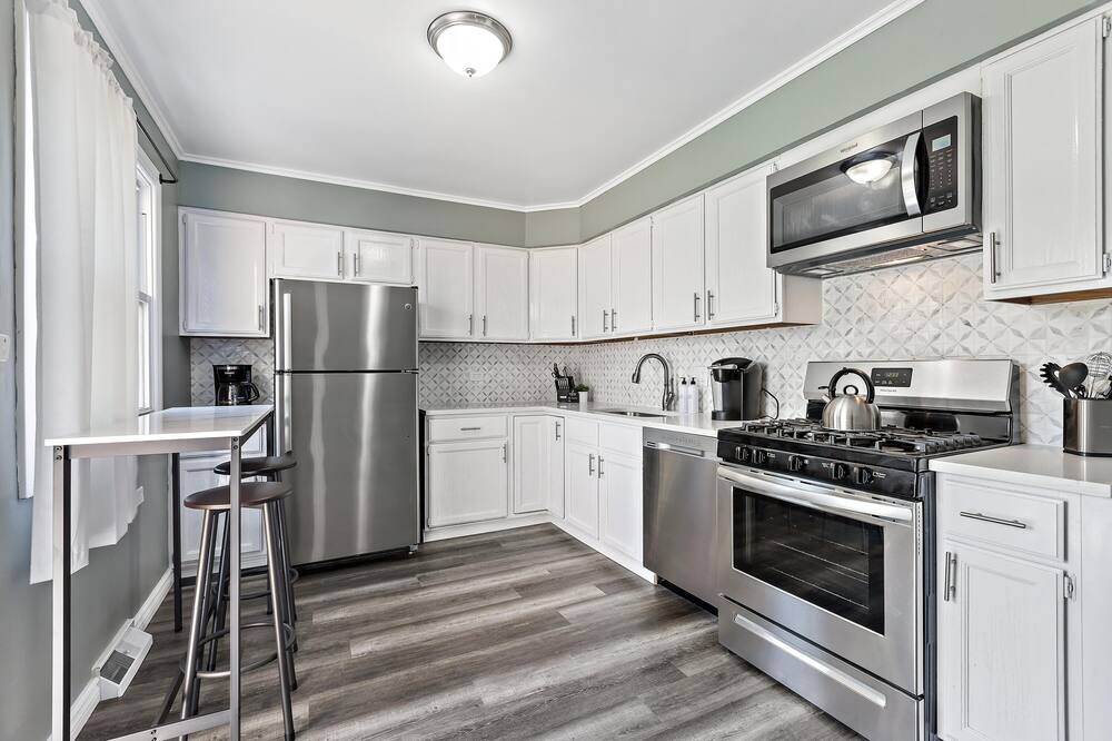 Photo of Kitchen in Lombard