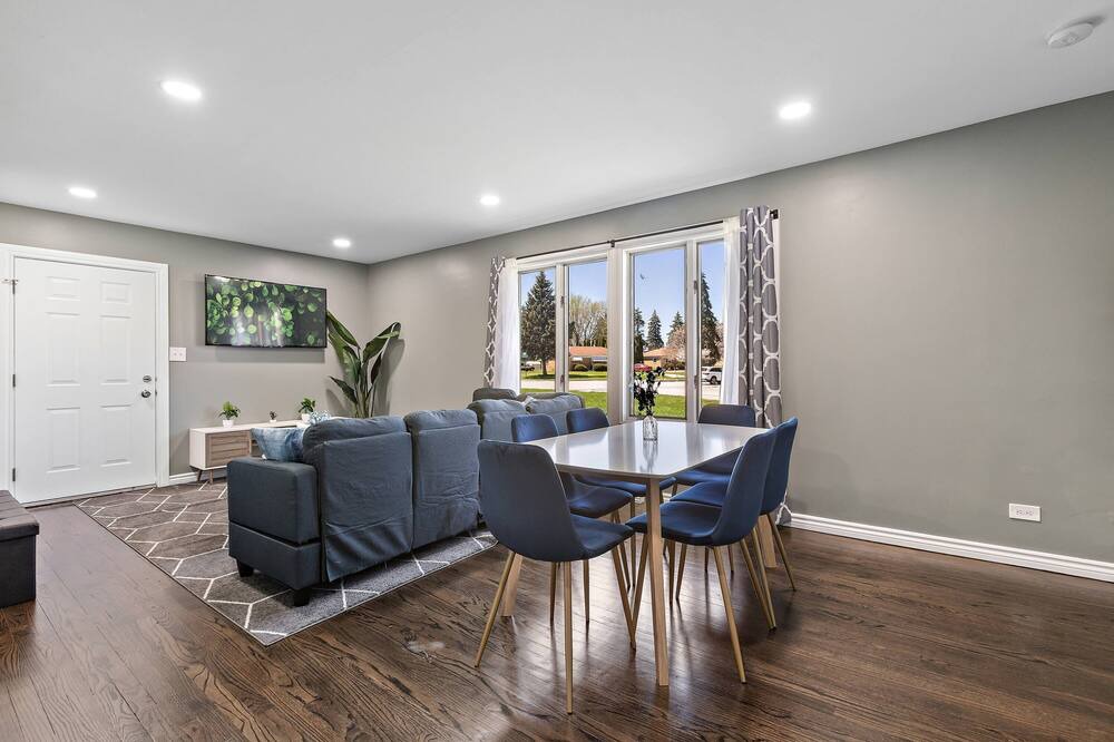 Photo of Livingroom in Lombard