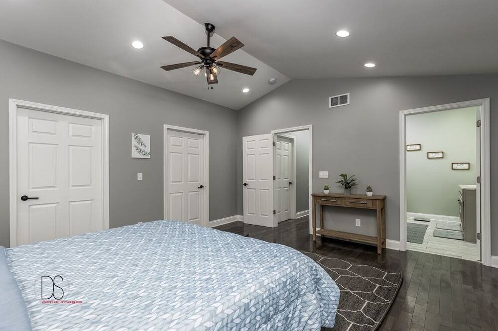 Photo of Bedroom in Ottawa