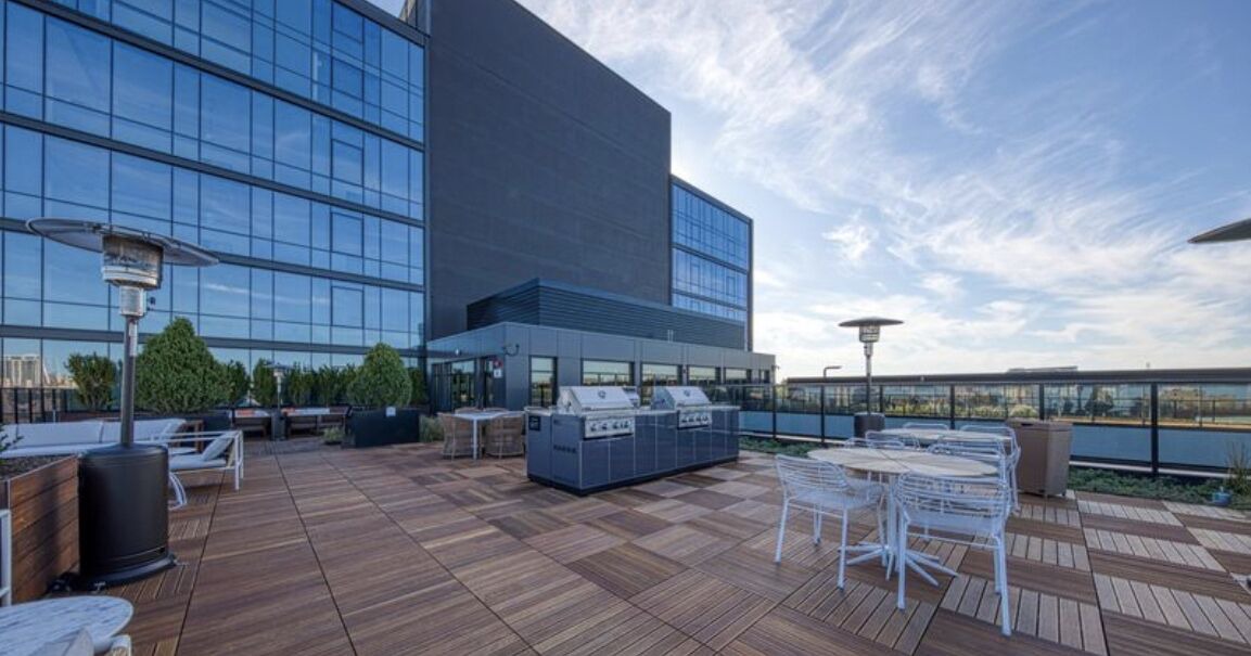 Photo of Outdoor in Uptown